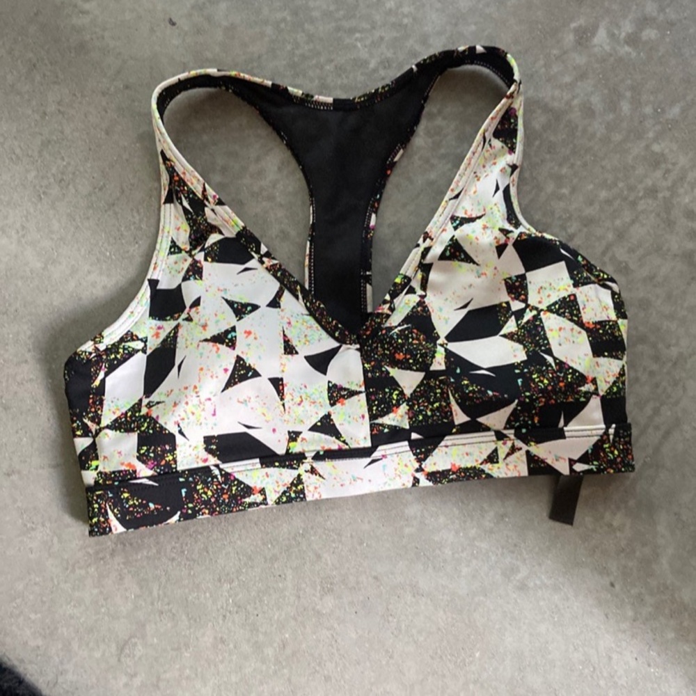 Victoria secret sports bra NWOT